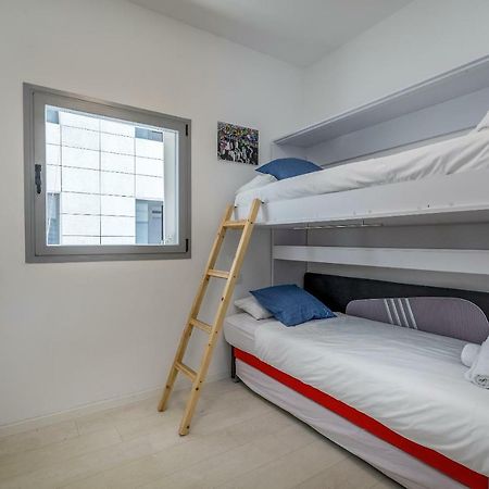 Beautiful Sunny 3 Bedrooms In Font Of The Beach Tel Aviv-Jaffa Exterior foto